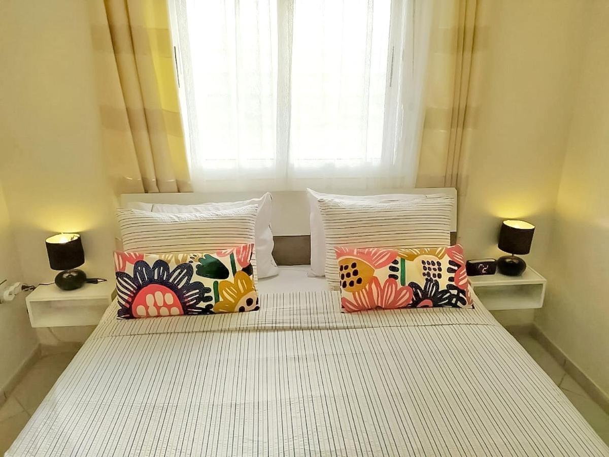 Reta-Inn Martil Beach エクステリア 写真